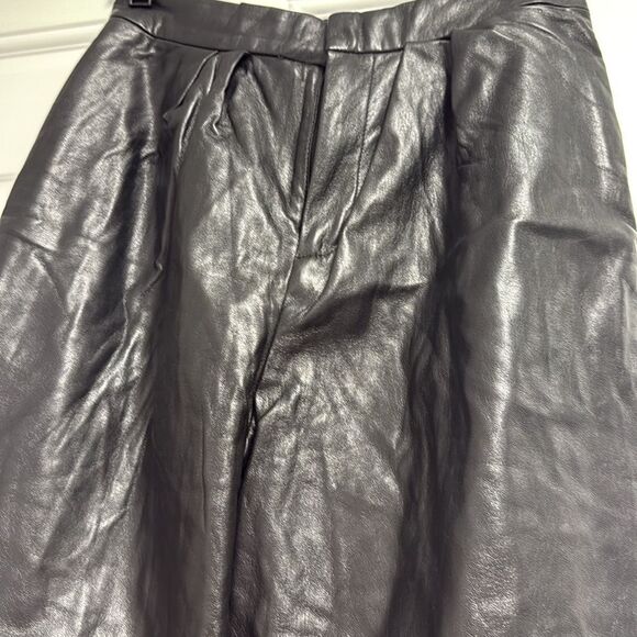 L'Academie Black Leather Dress Pants with Sleek Finish - Size Medium - NWOT - Picture 2 of 7